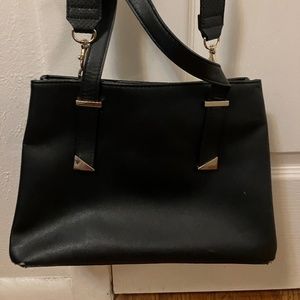 Kelly & Katie handbag in black with gold accents and 3ft shoulder strap